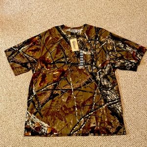 Outfitters, ridge hunting shirt, brand, new, still has tags XL46/48